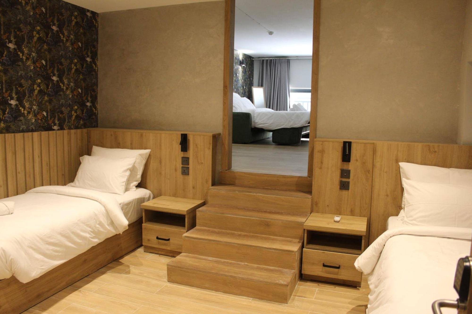 University Boutique Rooms Мсида Екстериор снимка